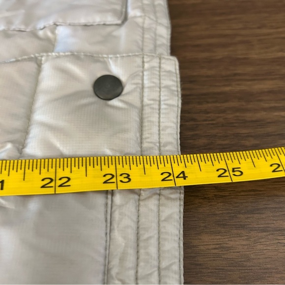 Eddie Bauer 550 Women's Silver feather down Puffer Jacket L - Picture 11 of 12